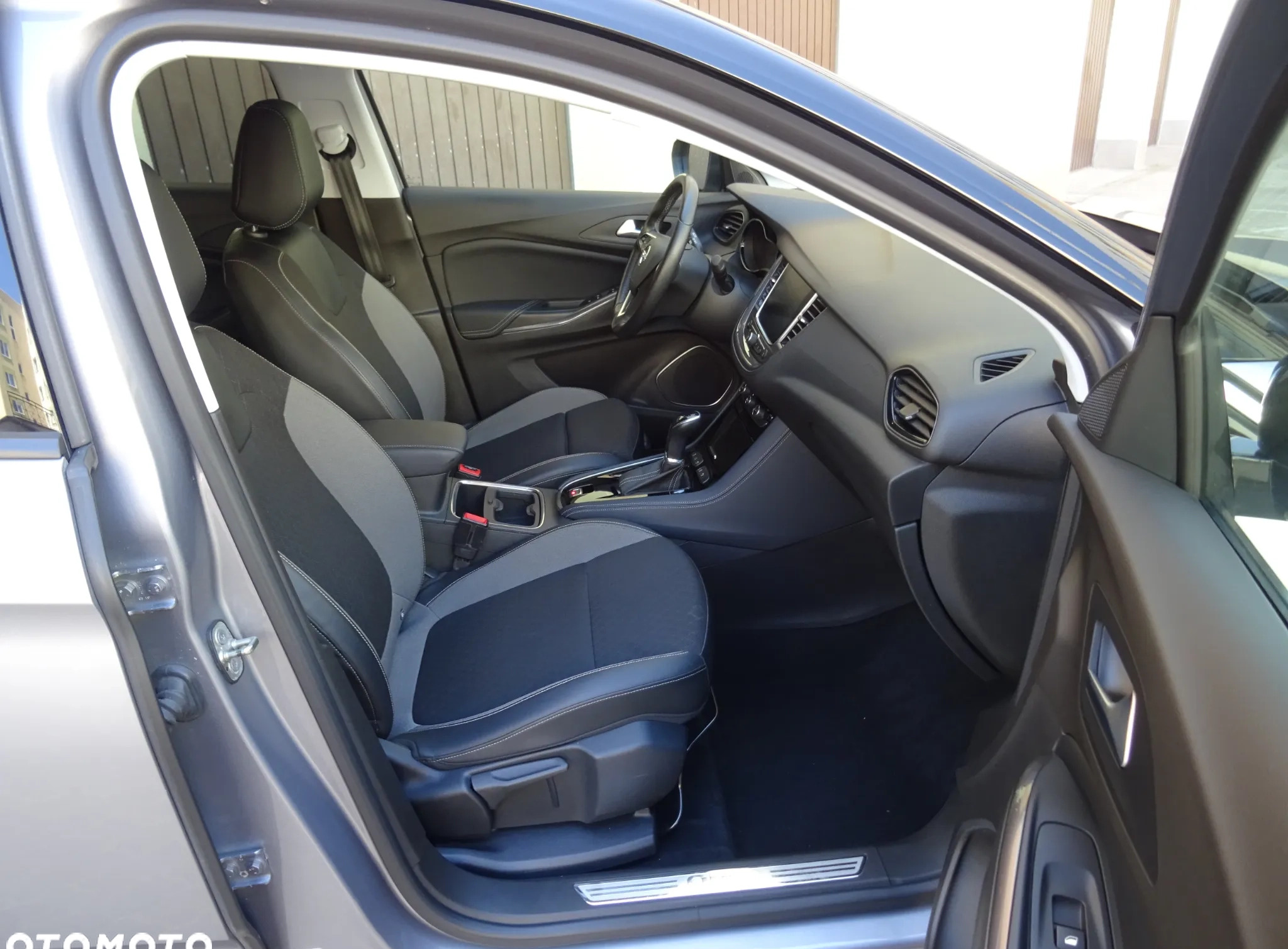Opel Grandland X cena 72900 przebieg: 116000, rok produkcji 2019 z Puławy małe 326